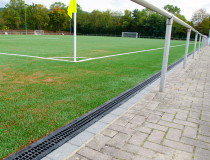 The SPORTFIX CLEAN channel filter system is in use on the sports field in Bühl. 