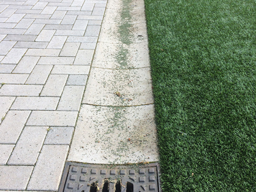 Discharge of microplastic from artificial turf in Karlsruhe